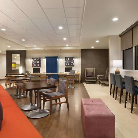 Home2 Suites By Hilton Glendale Westgate Buitenkant foto